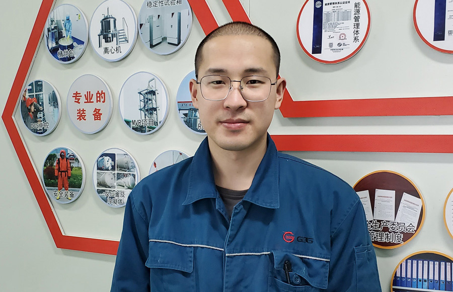 2022年度88038威尼斯医药优秀科技奋斗者——肖 兵